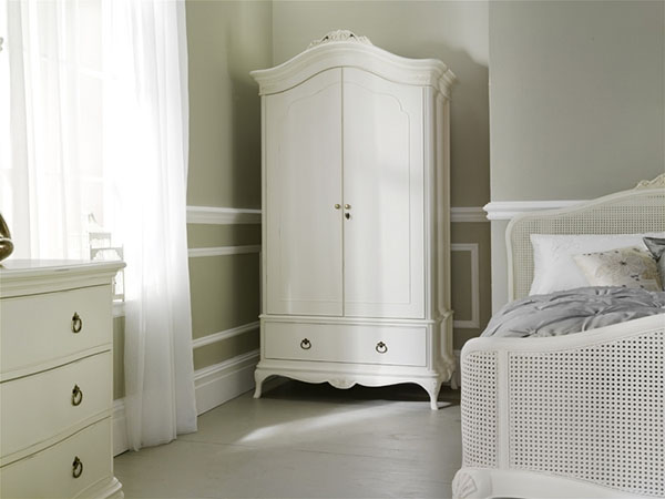 Willis & Gambier Etienne Grey 5ft King Size Bedstead, 2 Drawer Low Chest & Double Wardrobe