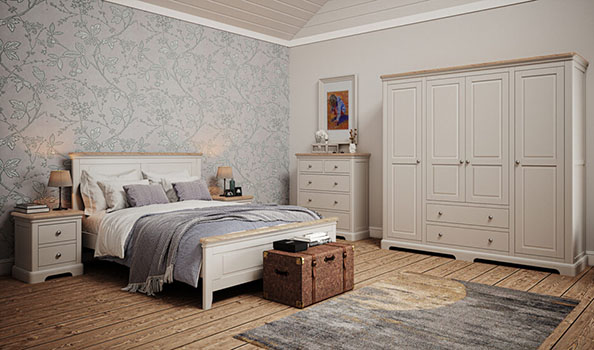 Devonshire Living Lydford Oak Painted 2 Drawer Bedside, 5Ft King Size Bed, 2+3 Chest of Drawers & Quadruple Wardrobe