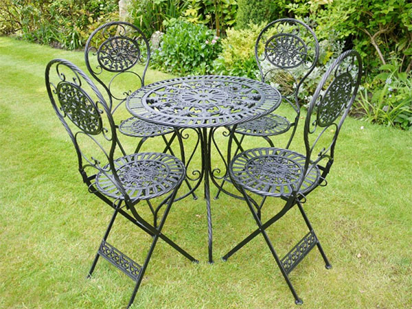 Black Metal Round Garden Table & 4 Chairs Set