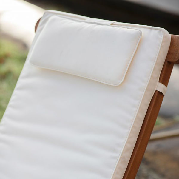 Gallery Direct Syros Outdoor Lounger - Close up of back cushion
