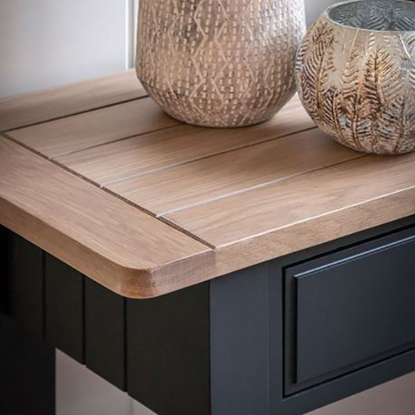 Harvest Direct Harrow Contemporary Meteor Painted / Oak 2 Drawer Console Table - Close up image showing the oak tp finish & Meteor dark blue painted finish on the table frame