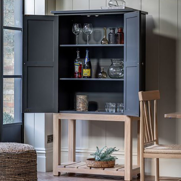 Harvest Direct Harrow Contemporary Meteor Painted / Oak 2 Door Cupboard - Shown here with the doors open